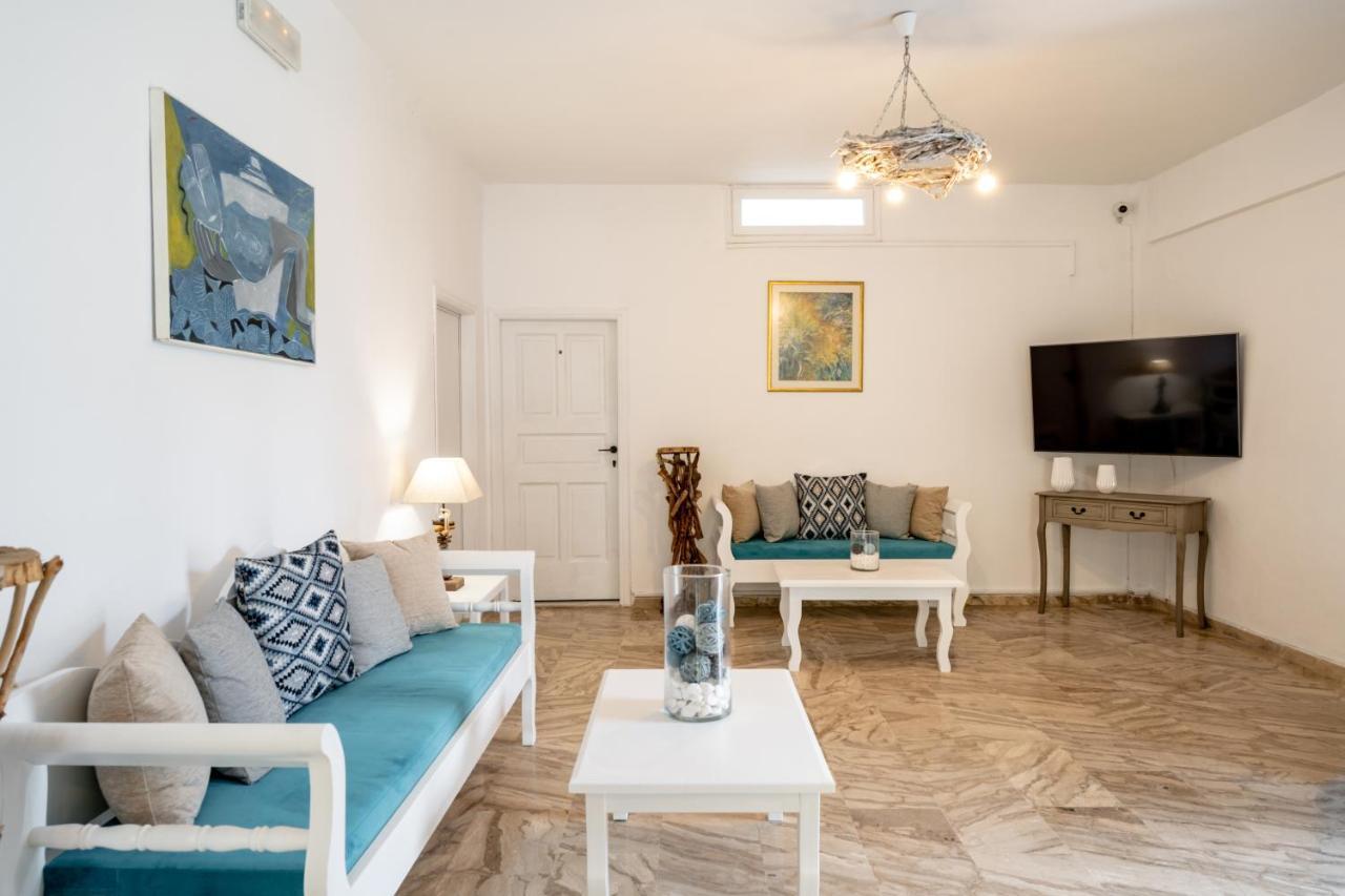 Ikaros Aparthotel Karterados  Bagian luar foto