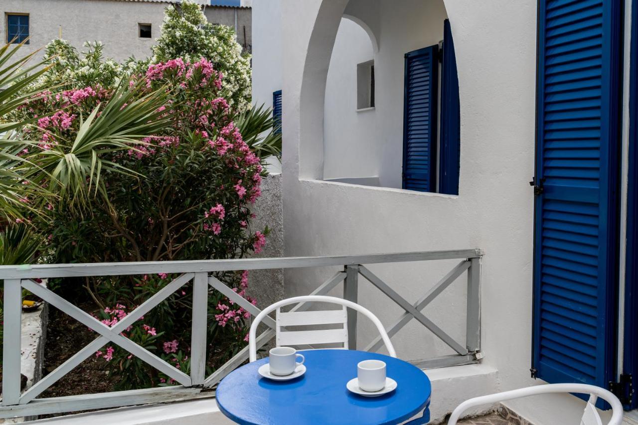 Ikaros Aparthotel Karterados  Bagian luar foto