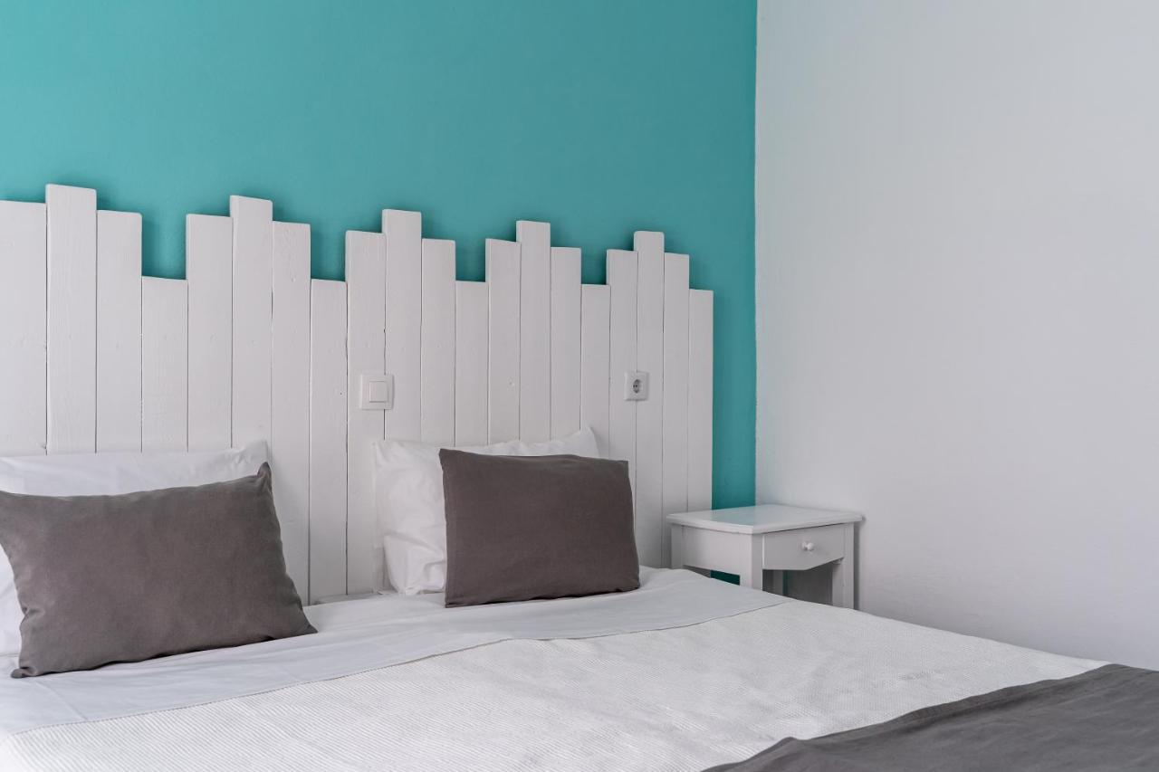 Ikaros Aparthotel Karterados  Bagian luar foto