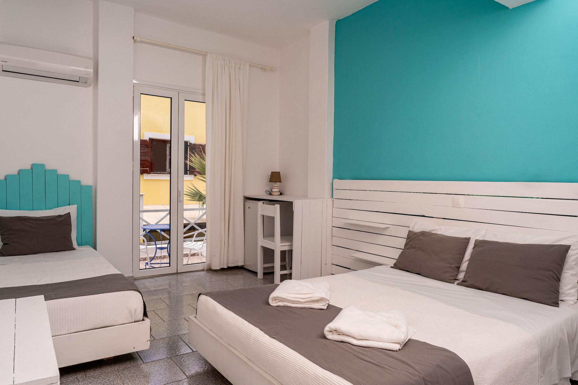 Ikaros Aparthotel Karterados  Bagian luar foto