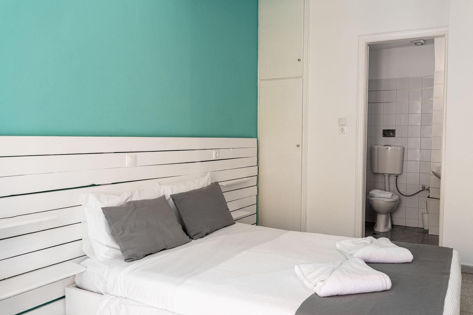 Ikaros Aparthotel Karterados  Bagian luar foto
