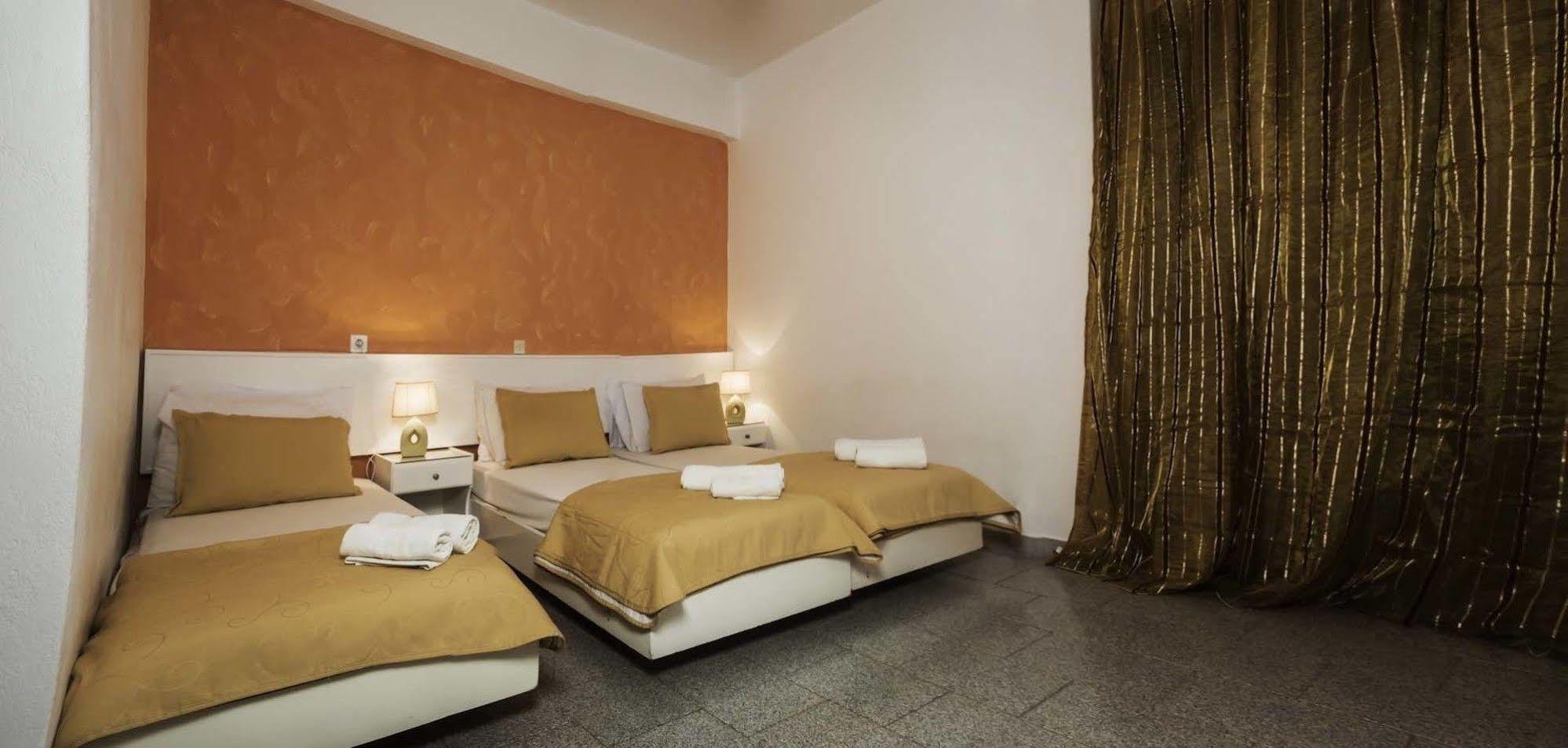 Ikaros Aparthotel Karterados  Bagian luar foto